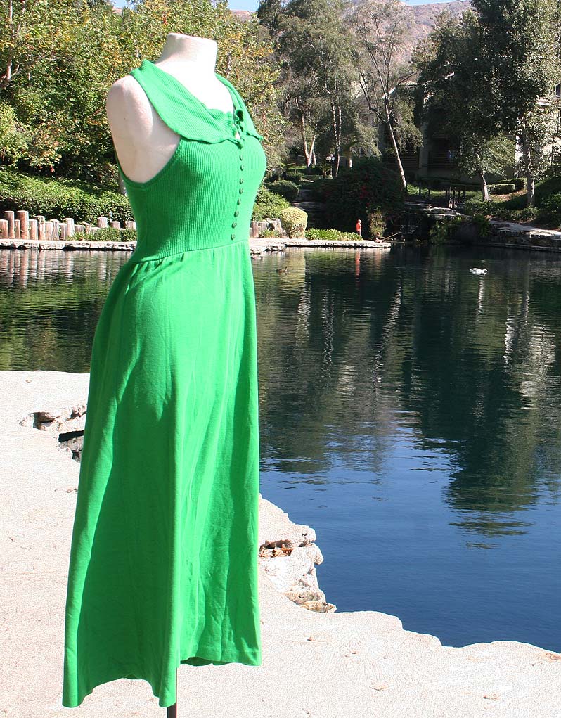 Green Shelveless Knit Sun Dress