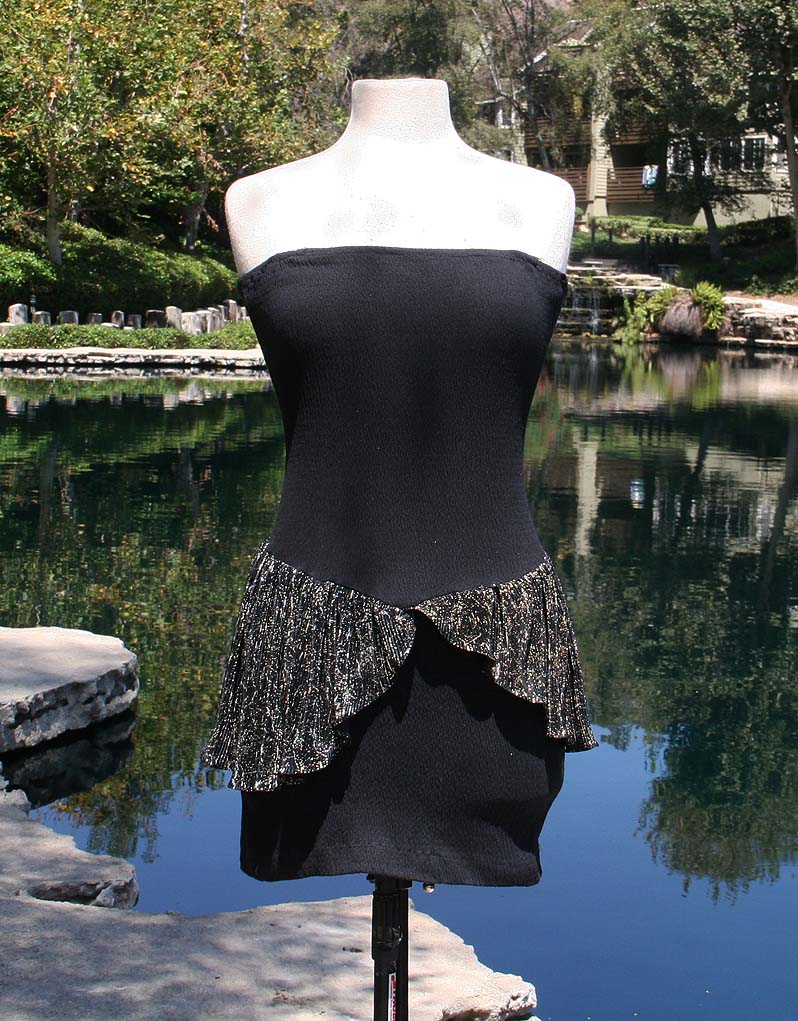 Black Knit Mini Skirt With Pattern Waist Overlay