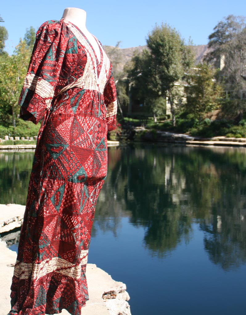 Red Dark & Green Blanket Pattern Dress