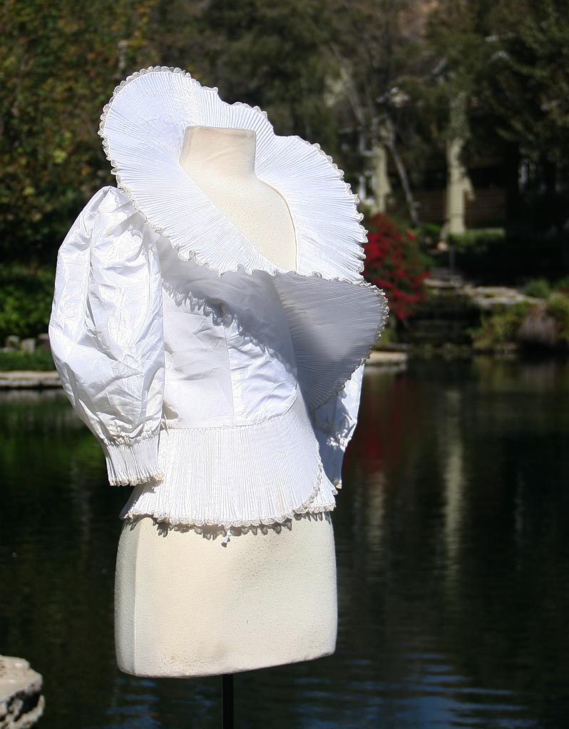 White Top -  Queen Victoria -  V Collar