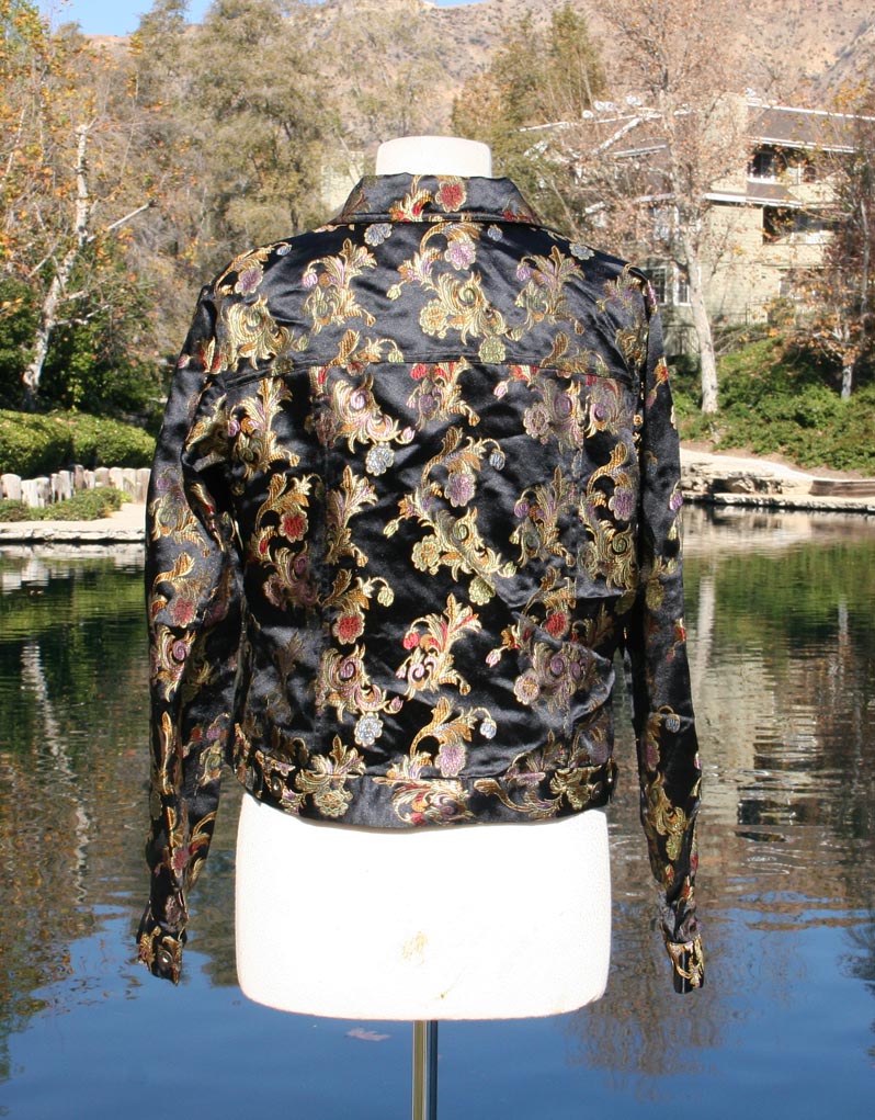 Black Gold Pasley Pattern Crop Jacket