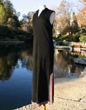 Black Robe Sheevless Dress With Kametic Like Patterned Borders