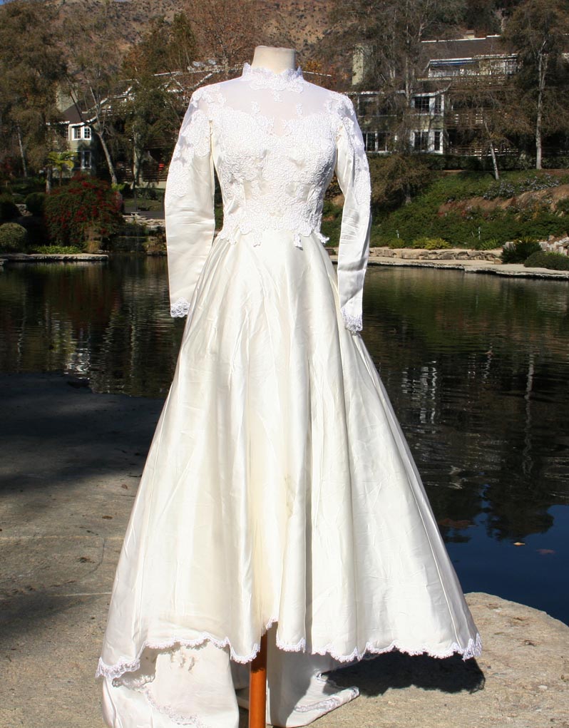 White Lace Top Wedding With Train
