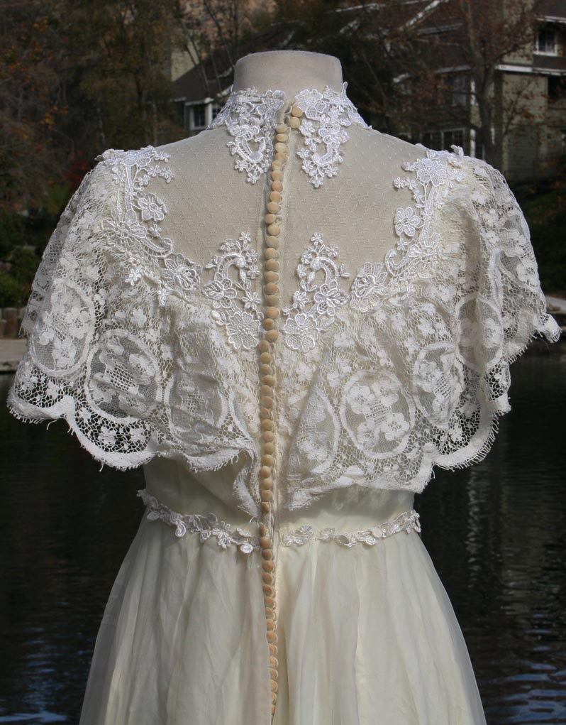 White Traditional With Lace Top Wedding Dress